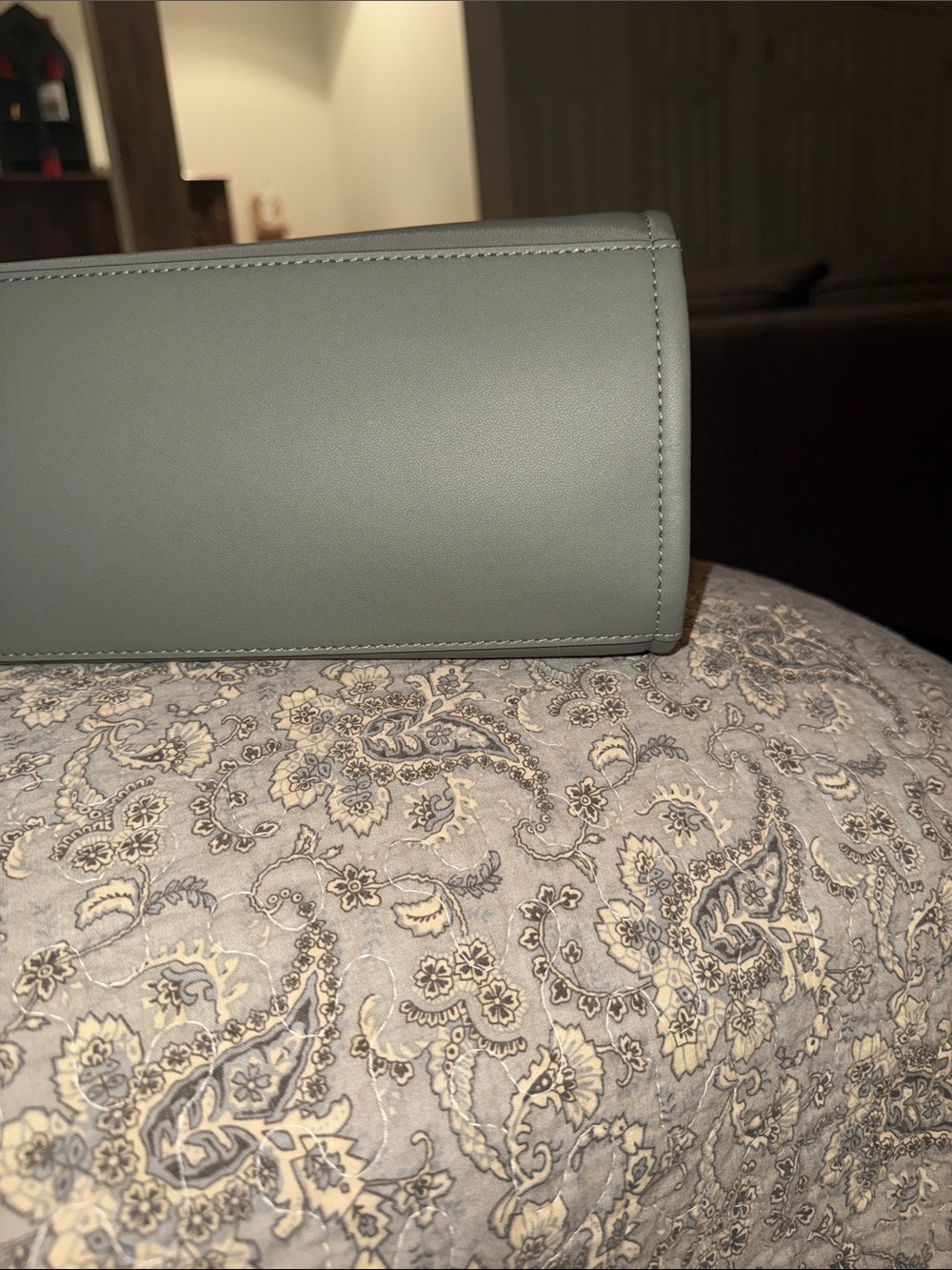 Tory Burch Ella Tote - Picture 5 of 12